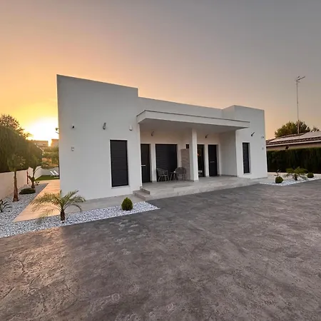 Oasis Lagos Alginet